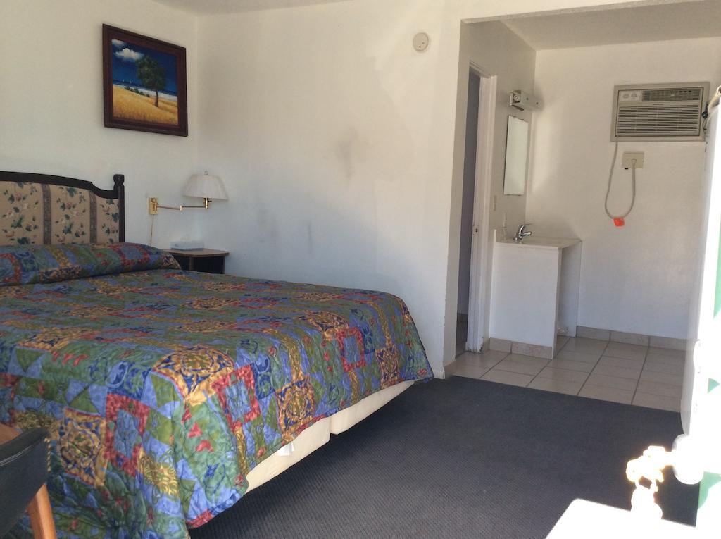 Economy Inn Tonopah Eksteriør bilde